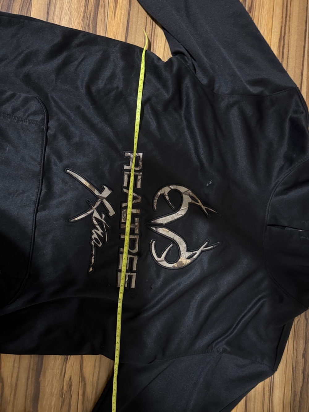 Realtree Black Hooded Sweatshirt with Subtle Logo - Picture 11 of 16